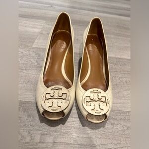 Tory Burch Cream Peep-Toe Wedges size 8